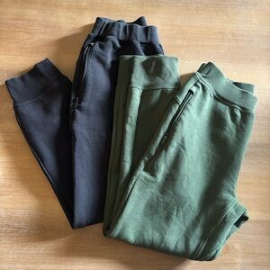 BUNDLE Uniqlo Kids Ultra Stretch DRY Jogger Sweatpants, Black & Green, Size 9-10